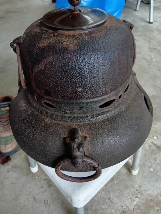 炉壇と茶釜（美術品・骨董品）の商品画像 - 査定依頼日：2025年10月31日 - 最高査定価格：100,000円