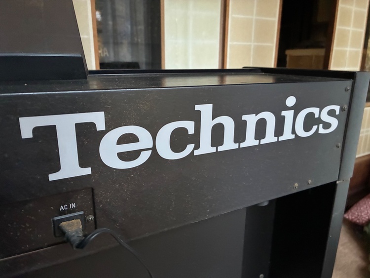 WESTMINSTER（ピアノ・楽器・PA機材）の商品画像 - 査定依頼日：2026年3月8日 - 最高査定価格：10,000円