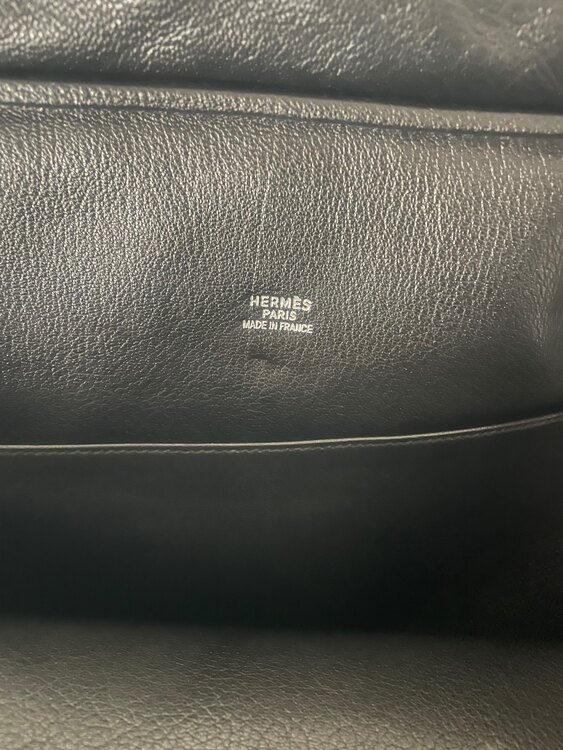 エルメス ヴィクトリア （ブランドバッグ）の商品画像 - 査定依頼日：2025年3月24日 - 最高査定価格：200,000円