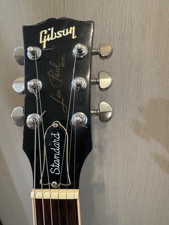 レスポール スタジオライト ダブルカッタウェイ（ピアノ・楽器・PA機材）の商品画像 - 査定依頼日：2026年4月26日 - 最高査定価格：100,000円