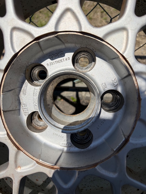 BBS RG136/137 前後異径（カー用品）の商品画像 - 査定依頼日：2026年5月12日 - 最高査定価格：8,000円