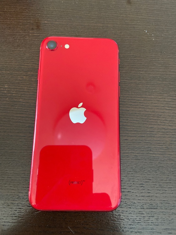 iPhone iPhoneSE 64GB docomo（スマホ）の商品画像 - 査定依頼日：2026年8月25日 - 最高査定価格：8,500円