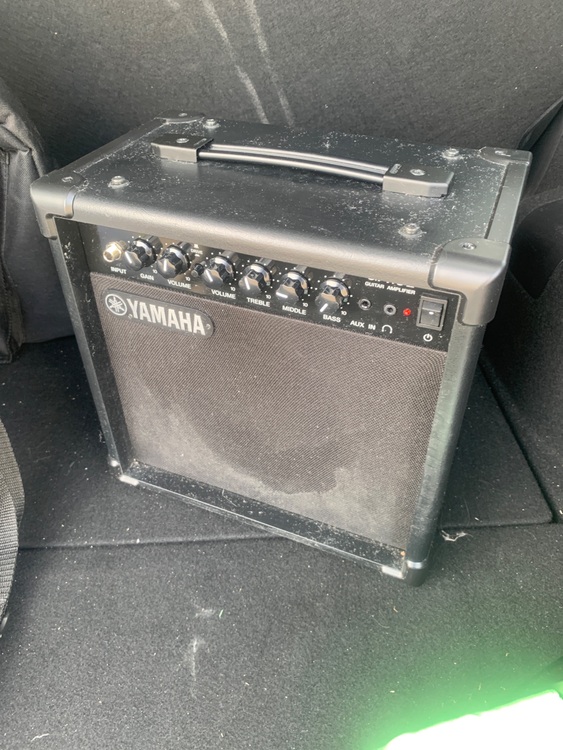  YAMAHA PACIFICA012 エレ（ピアノ・楽器・PA機材）の商品画像 - 査定依頼日：2025年8月22日 - 最高査定価格：4,000円