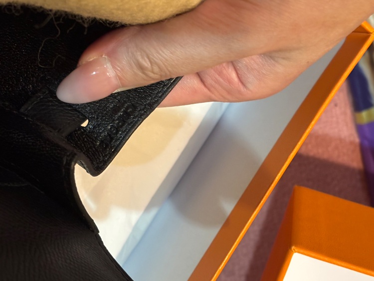 ケリー28（ブランドバッグ）の商品画像 - 査定依頼日：2025年6月6日 - 最高査定価格：2,950,000円