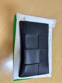 ボッテガ・ヴェネタ  （ブランドバッグ）の商品画像 - 査定依頼日：2025年11月11日 - 最高査定価格：40,000円