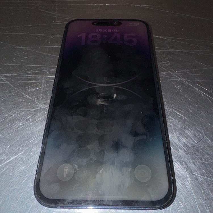 iPhone（スマホ）の商品画像 - 査定依頼日：2026年3月31日 - 最高査定価格：77,000円