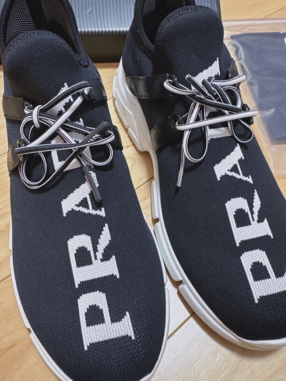 プラダ  （ブランドバッグ）の商品画像 - 査定依頼日：2025年10月29日 - 最高査定価格：35,000円