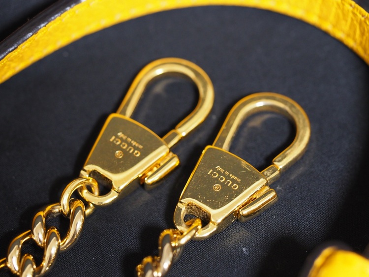 フローラル バンブー 2way ハンドバッグ（ブランドバッグ）の商品画像 - 査定依頼日：2025年10月12日 - 最高査定価格：135,000円