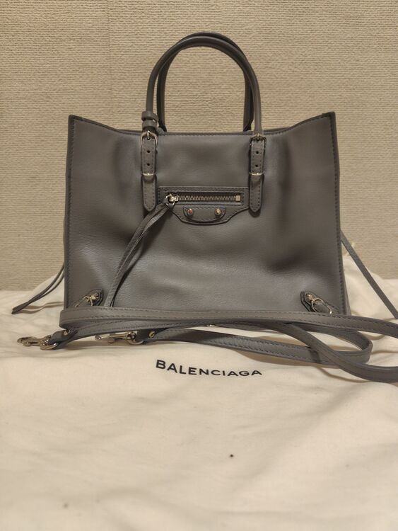 バレンシアガ  （ブランドバッグ）の商品画像 - 査定依頼日：2025年9月1日 - 最高査定価格：65,000円