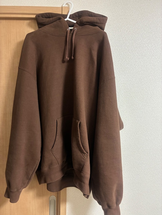satin applique hooded sweatshirt（古着・ファッション）の商品画像 - 査定依頼日：2026年9月6日 - 最高査定価格：10,000円