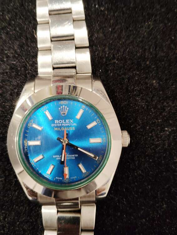 ロレックス ミルガウス （高級時計）の商品画像 - 査定依頼日：2025年3月3日 - 最高査定価格：1,100,000円