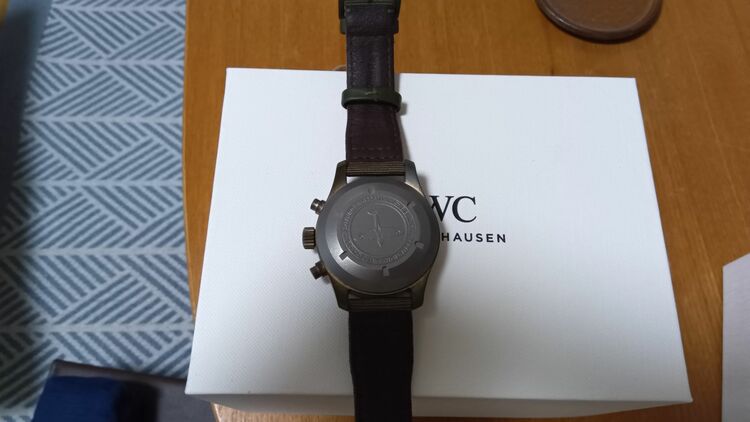 IWC パイロットウォッチ IW38790（高級時計）の商品画像 - 査定依頼日：2025年12月4日 - 最高査定価格：620,000円