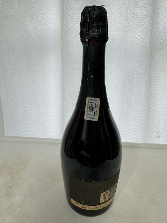 シャンパン シャンパン(その他) （お酒）の商品画像 - 査定依頼日：2025年1月25日 - 最高査定価格：500円
