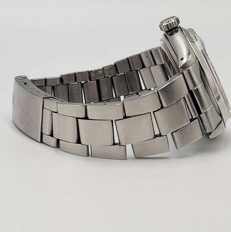 ロレックス パーペチュアルデイト 1500（高級時計）の商品画像 - 査定依頼日：2025年5月28日 - 最高査定価格：420,000円