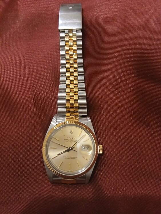 ロレックス　デイジャスト　16013（高級時計）の商品画像 - 査定依頼日：2025年12月19日 - 最高査定価格：850,000円