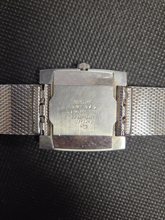 セイコー その他 シャリオ　391942　　2220-3011（高級時計）の商品画像 - 査定依頼日：2026年3月2日 - 最高査定価格：5,000円