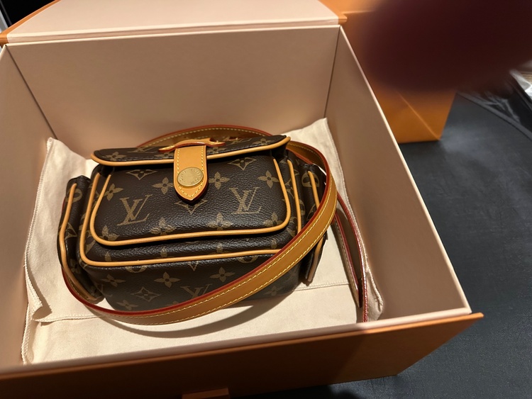 ルイヴィトン モノグラム （ブランドバッグ）の商品画像 - 査定依頼日：2026年2月7日 - 最高査定価格：260,000円