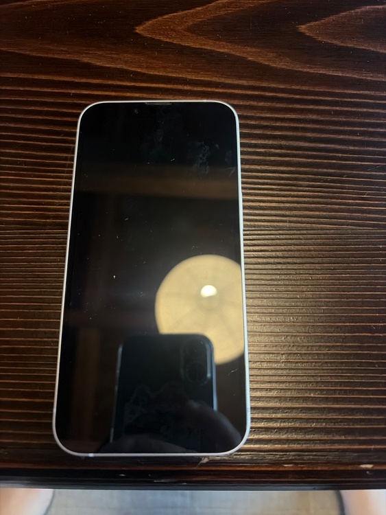 iPhone 14 128GB Softbank（スマホ）の商品画像 - 査定依頼日：2026年4月28日 - 最高査定価格：45,000円