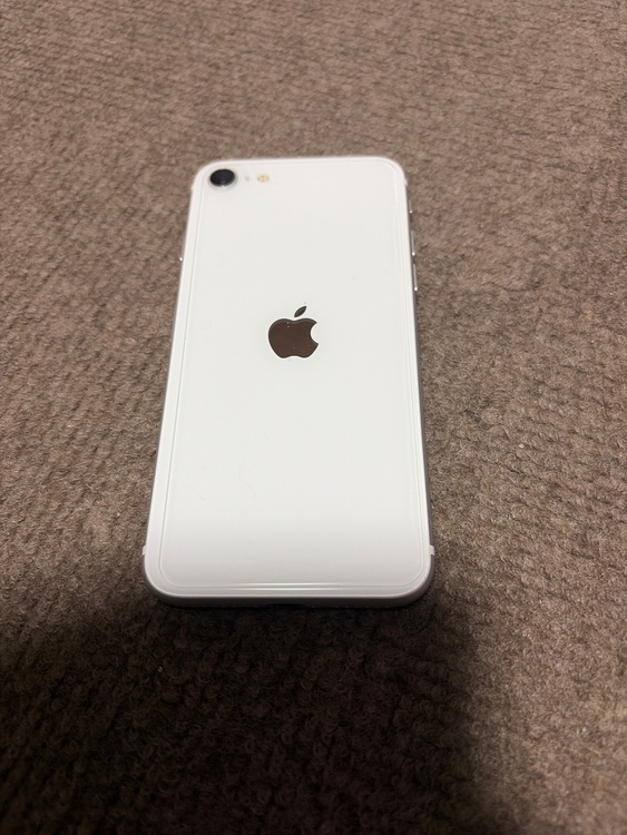 第2世代（スマホ）の商品画像 - 査定依頼日：2026年7月23日 - 最高査定価格：5,000円