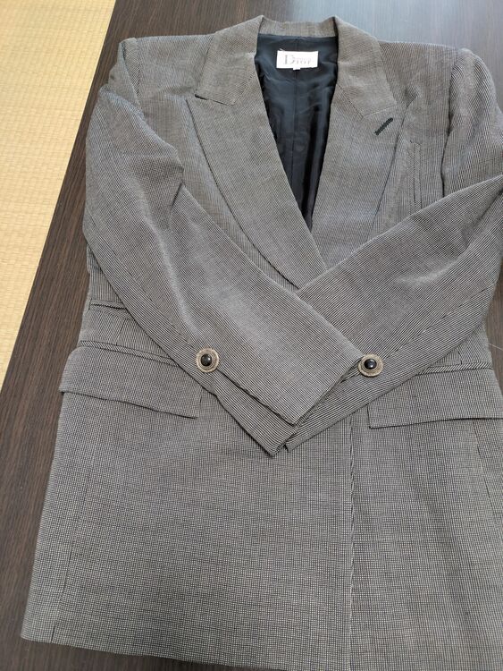 Mademoiselle Dior ジャケット（古着・ファッション）の商品画像 - 査定依頼日：2025年9月22日 - 最高査定価格：5,000円