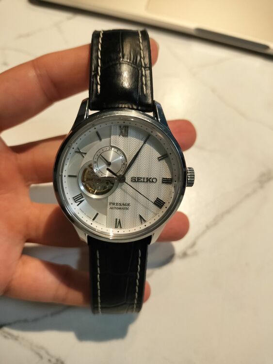 セイコー その他 4R3（高級時計）の商品画像 - 査定依頼日：2025年9月21日 - 最高査定価格：10,000円