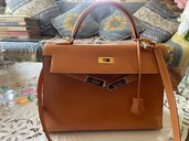 エルメスケリーバッグ（ブランドバッグ）の商品画像 - 査定依頼日：2025年5月31日 - 最高査定価格：1,250,000円