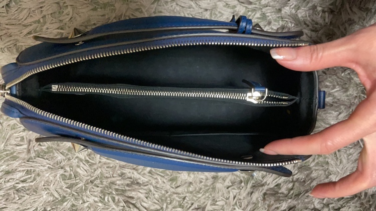 フェンディ  （ブランドバッグ）の商品画像 - 査定依頼日：2026年1月15日 - 最高査定価格：80,000円