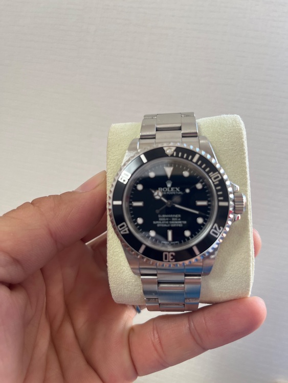 ロレックス サブマリーナー 14060（高級時計）の商品画像 - 査定依頼日：2025年9月27日 - 最高査定価格：1,340,000円