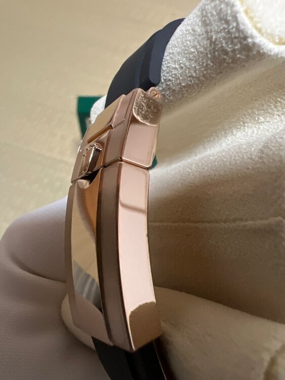 116515LN（高級時計）の商品画像 - 査定依頼日：2025年1月13日 - 最高査定価格：6,150,000円