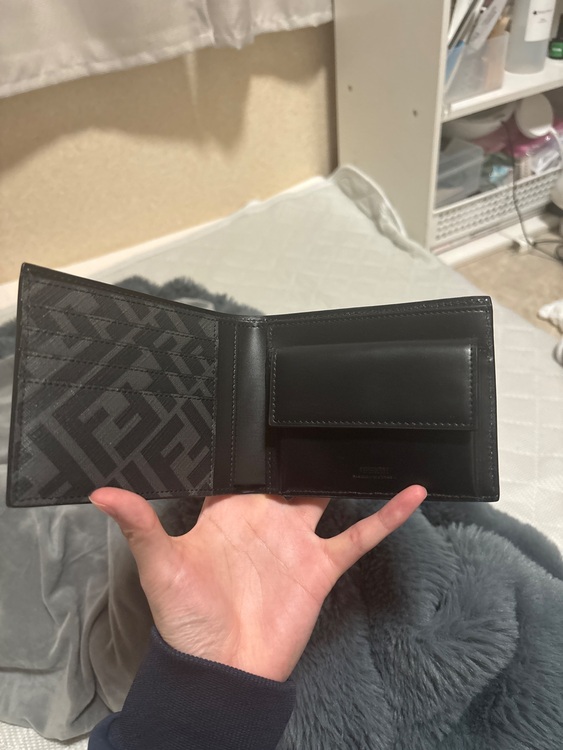 フェンディ  （ブランドバッグ）の商品画像 - 査定依頼日：2025年11月11日 - 最高査定価格：25,000円