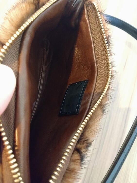  ルイヴィトン ポシェット・ミラMM（ブランドバッグ）の商品画像 - 査定依頼日：2025年11月8日 - 最高査定価格：320,000円