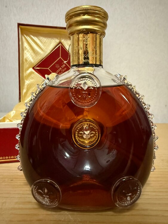 ブランデー レミーマルタン （お酒）の商品画像 - 査定依頼日：2025年4月21日 - 最高査定価格：121,000円