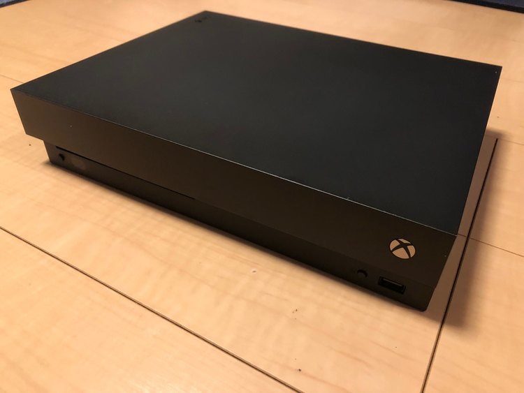 xboxOneX 1tb（ゲーム機本体・ゲームソフト）の商品画像 - 査定依頼日：2023年2月25日 - 最高査定価格：13,000円