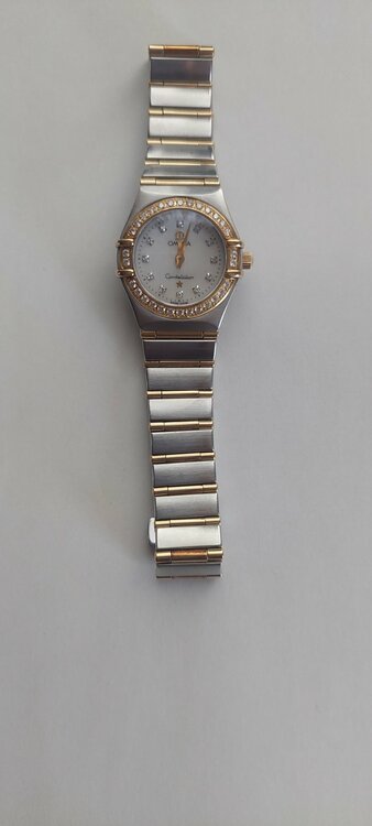 コンステーション（高級時計）の商品画像 - 査定依頼日：2026年2月25日 - 最高査定価格：250,000円