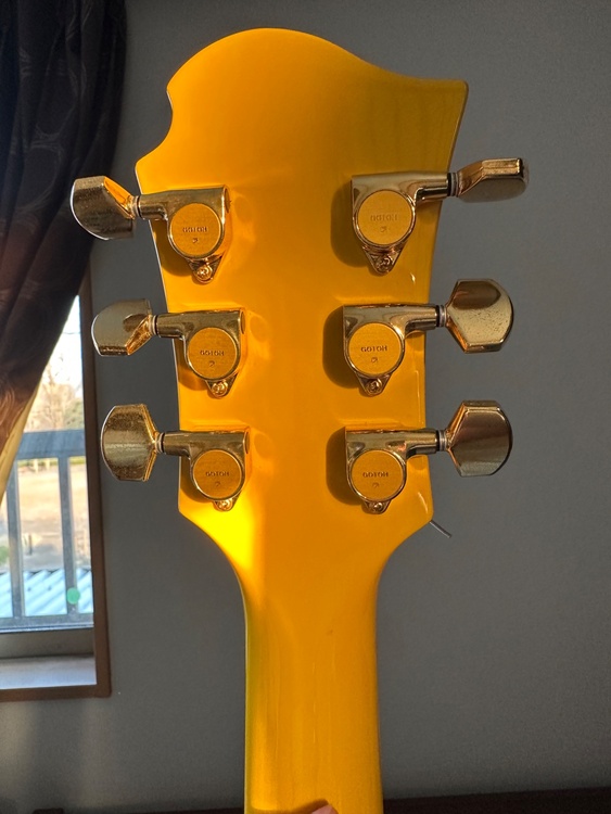 Burny MG-145S HY（ピアノ・楽器・PA機材）の商品画像 - 査定依頼日：2026年3月28日 - 最高査定価格：100,000円