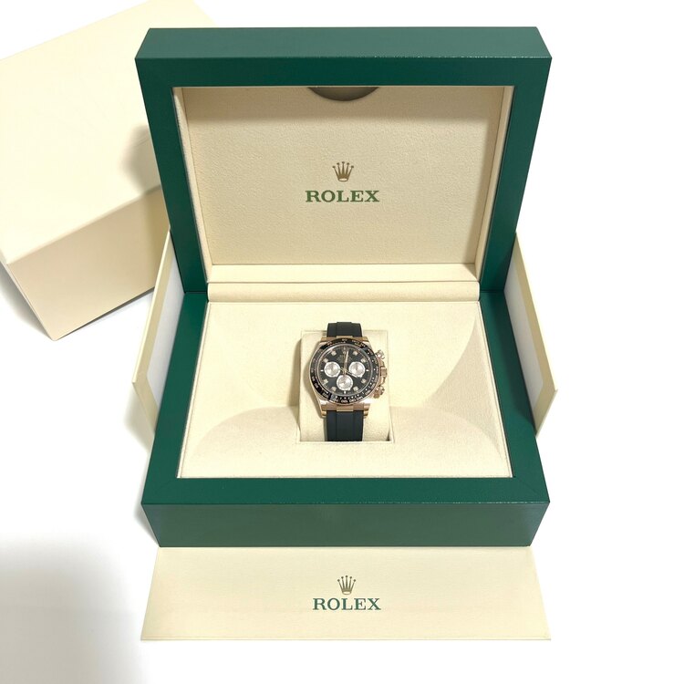 ロレックス デイトナ （高級時計）の商品画像 - 査定依頼日：2025年2月14日 - 最高査定価格：6,850,000円