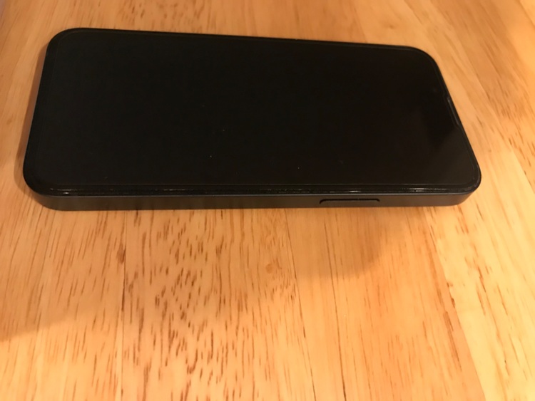 カラーミッドナイト（スマホ）の商品画像 - 査定依頼日：2025年10月7日 - 最高査定価格：29,000円