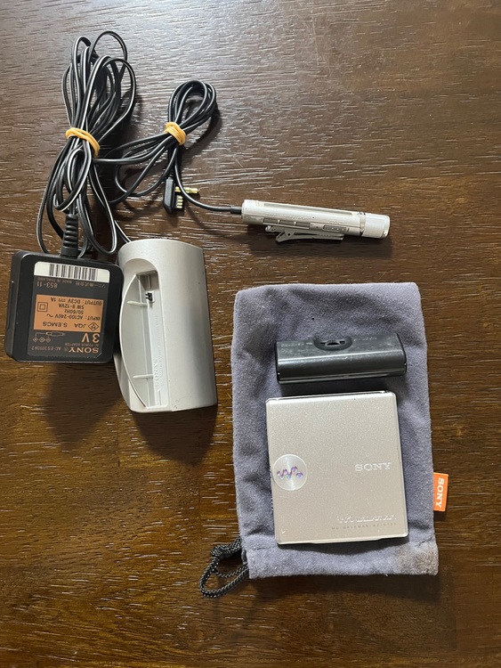 MZ E730（オーディオ・スピーカー）の商品画像 - 査定依頼日：2025年11月9日 - 最高査定価格：1,100円