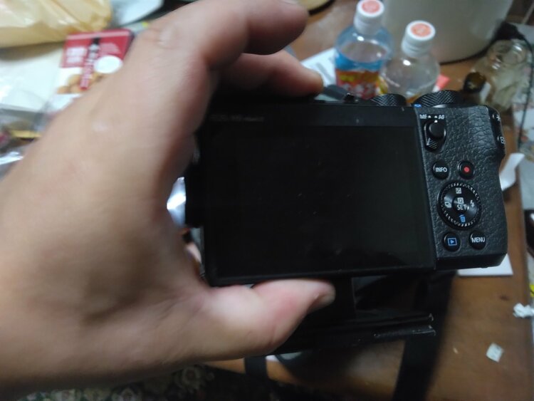 EOSM6マーク2（カメラ）の商品画像 - 査定依頼日：2026年7月10日 - 最高査定価格：70,000円