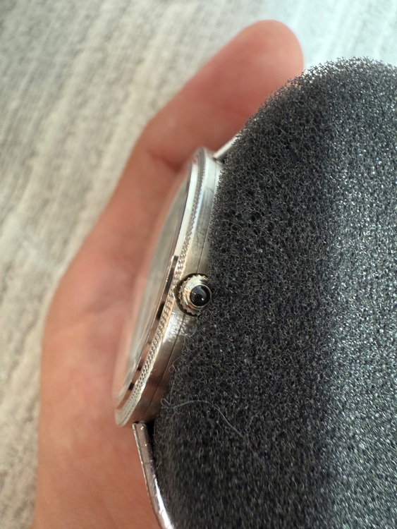 3588/901G（高級時計）の商品画像 - 査定依頼日：2025年8月20日 - 最高査定価格：1,680,000円