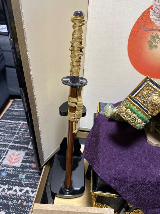 吉徳大光　兜床飾り（美術品・骨董品）の商品画像 - 査定依頼日：2026年4月18日 - 最高査定価格：3,000円