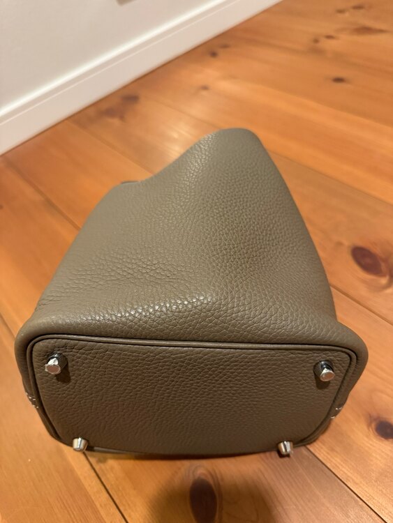 エルメス ピコタン （ブランドバッグ）の商品画像 - 査定依頼日：2025年4月6日 - 最高査定価格：500,000円