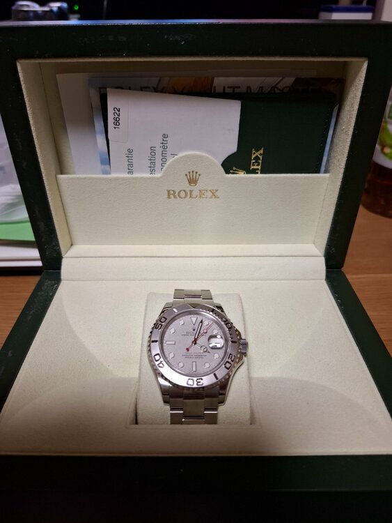 ロレックス ヨットマスター 16622（高級時計）の商品画像 - 査定依頼日：2026年1月20日 - 最高査定価格：1,460,000円