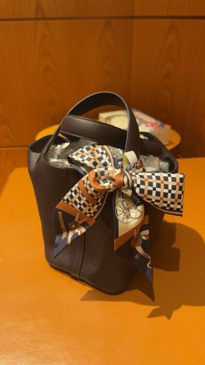 エルメス ピコタン （ブランドバッグ）の商品画像 - 査定依頼日：2025年4月8日 - 最高査定価格：550,000円