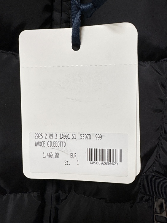 AVOCE ダウン　ブラック　サイズ1 新品（古着・ファッション）の商品画像 - 査定依頼日：2026年8月20日 - 最高査定価格：100,000円