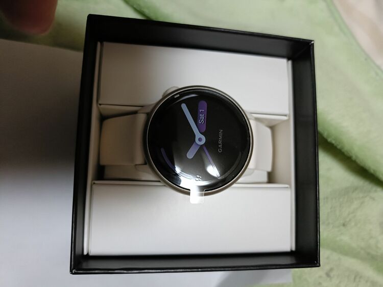 その他 その他 スマートウォッチガーミンVIVOＡCTVEろく（高級時計）の商品画像 - 査定依頼日：2025年10月24日 - 最高査定価格：24,000円