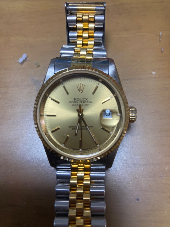 ROLEX oysterperpetual  dateoust（高級時計）の商品画像 - 査定依頼日：2025年11月19日 - 最高査定価格：1,050,000円