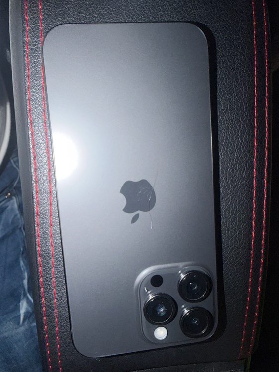 iPhone 15 Pro Max 256GB au（スマホ）の商品画像 - 査定依頼日：2026年4月5日 - 最高査定価格：97,000円