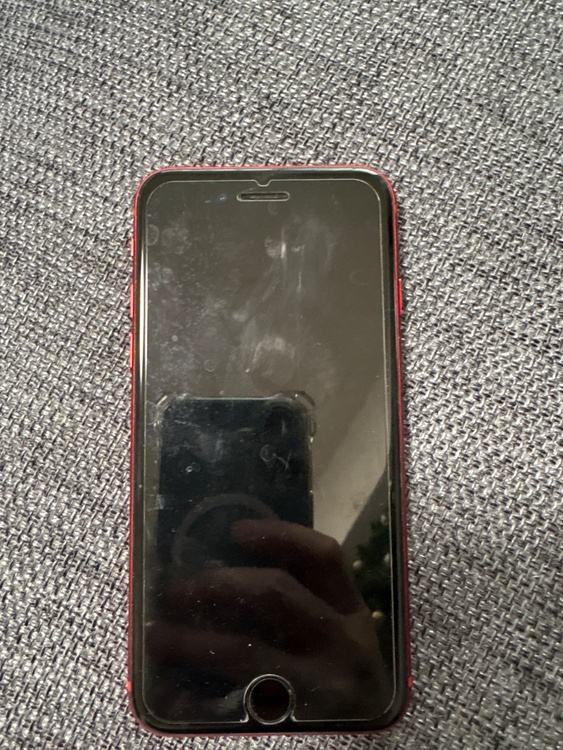 iPhone SE (第 3 世代) 128GB au（スマホ）の商品画像 - 査定依頼日：2026年5月7日 - 最高査定価格：24,000円