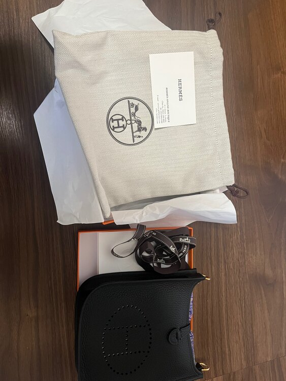 エルメス エブリン （ブランドバッグ）の商品画像 - 査定依頼日：2025年4月29日 - 最高査定価格：420,000円